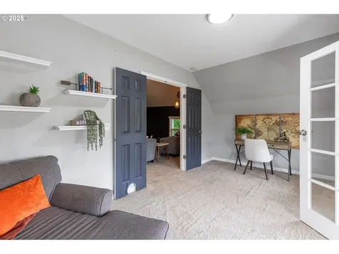272 Military Road Kalama WA 98625