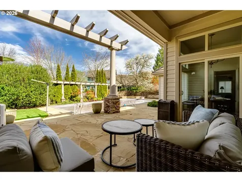 3247 Lakeside Drive Eugene OR 97401