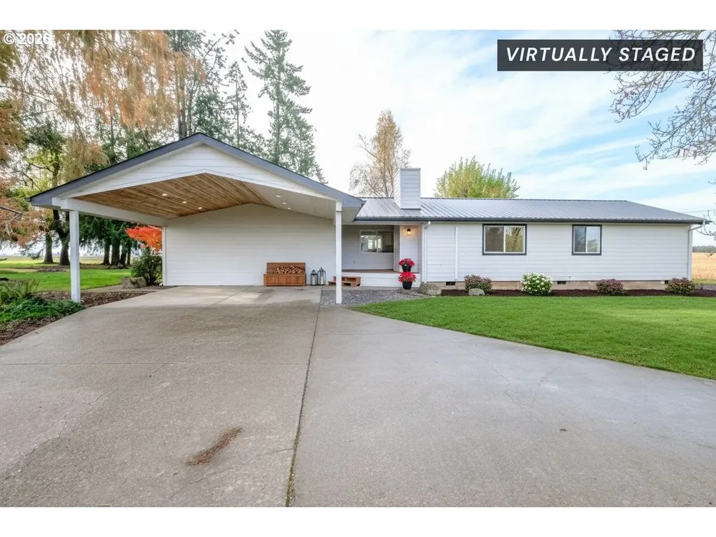 10471 Wagon Road NE Mt. Angel OR 97362