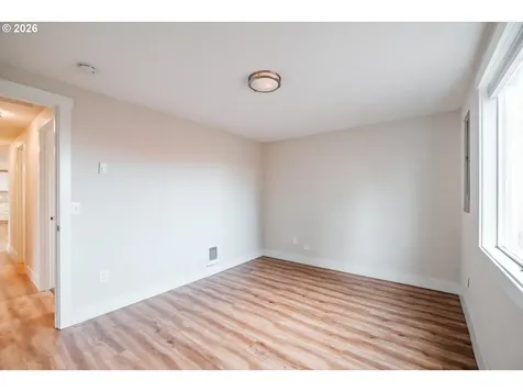 10471 Wagon Road NE Mt. Angel OR 97362