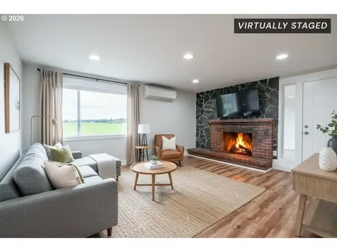10471 Wagon Road NE Mt. Angel OR 97362
