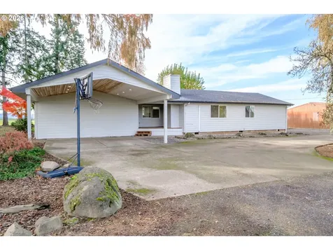 10471 Wagon Road NE Mt. Angel OR 97362