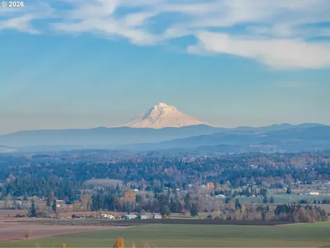 10471 Wagon Road NE Mt. Angel OR 97362