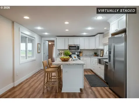 10471 Wagon Road NE Mt. Angel OR 97362
