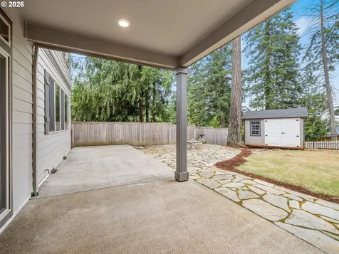 38432 Maple Street Sandy OR 97055