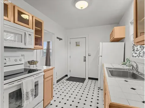 4614 NE 96th Avenue Portland OR 97220
