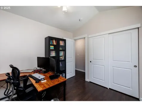 10600 NW 321st Avenue North Plains OR 97133