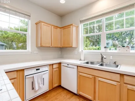 21159 SW Ladyfern Drive Sherwood OR 97140