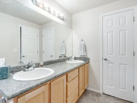 21159 SW Ladyfern Drive Sherwood OR 97140