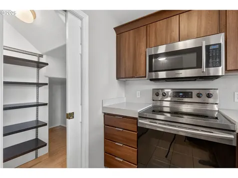 18720 SW Boones Ferry Road Tualatin OR 97062