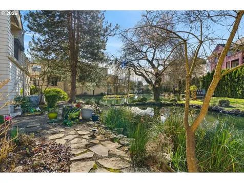 18720 SW Boones Ferry Road Tualatin OR 97062