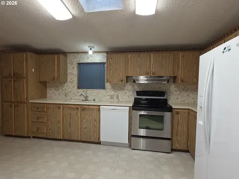 13115 SE Foster Road Portland OR 97236