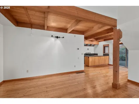 3070 Hendricks Hill Drive Eugene OR 97403