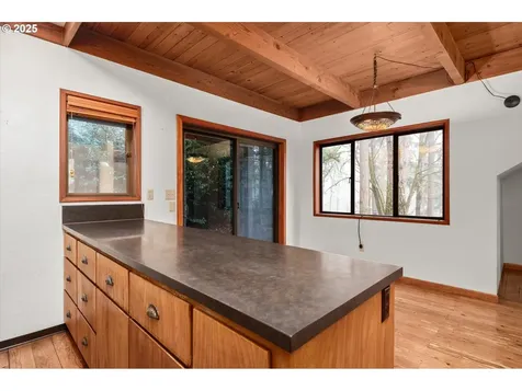 3070 Hendricks Hill Drive Eugene OR 97403