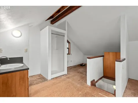 3070 Hendricks Hill Drive Eugene OR 97403