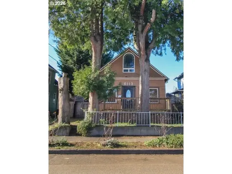 6113 SE 89th Avenue Portland OR 97266