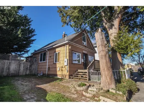 6113 SE 89th Avenue Portland OR 97266