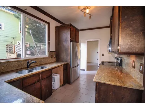 6113 SE 89th Avenue Portland OR 97266