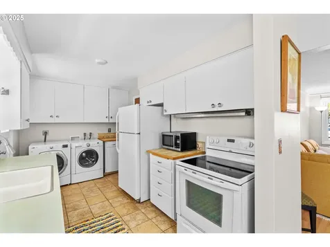 2511 E 28th Street Vancouver WA 98661