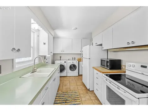 2511 E 28th Street Vancouver WA 98661