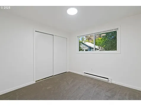 2346 SE 90th Avenue Portland OR 97216