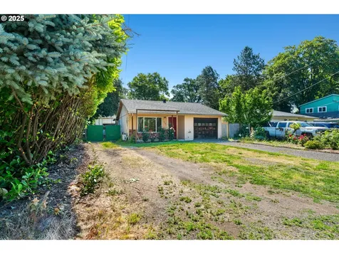 2346 SE 90th Avenue Portland OR 97216