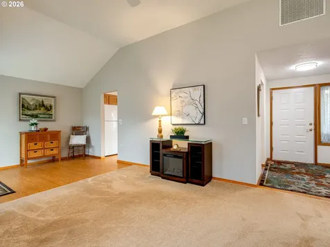 638 S 25th Court Cornelius OR 97113