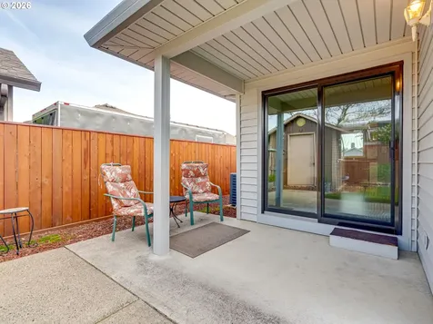 638 S 25th Court Cornelius OR 97113