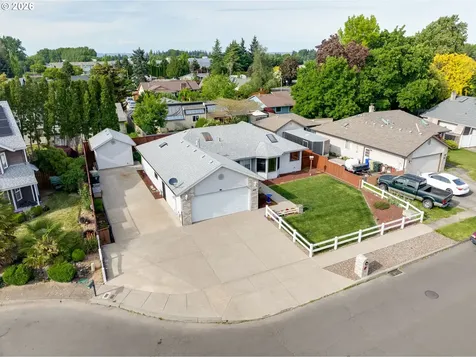 638 S 25th Court Cornelius OR 97113