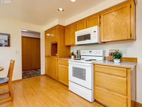 638 S 25th Court Cornelius OR 97113