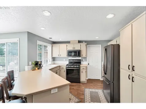 3088 NE 1st Court Hillsboro OR 97124