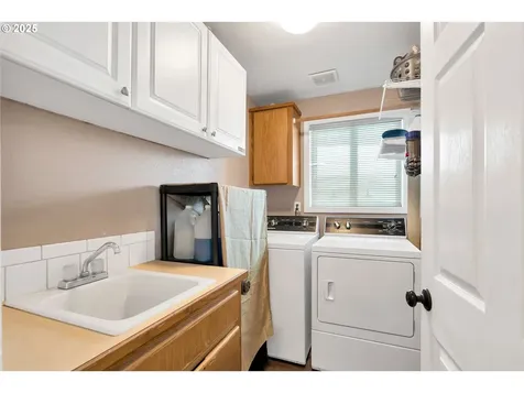 3088 NE 1st Court Hillsboro OR 97124