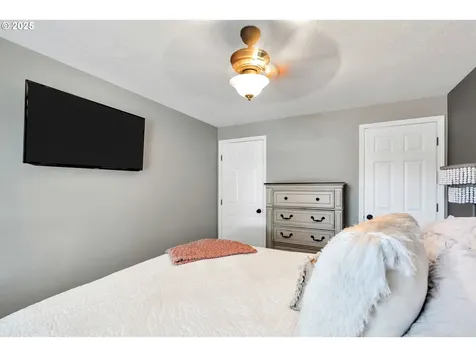 3088 NE 1st Court Hillsboro OR 97124