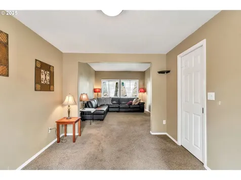 3088 NE 1st Court Hillsboro OR 97124