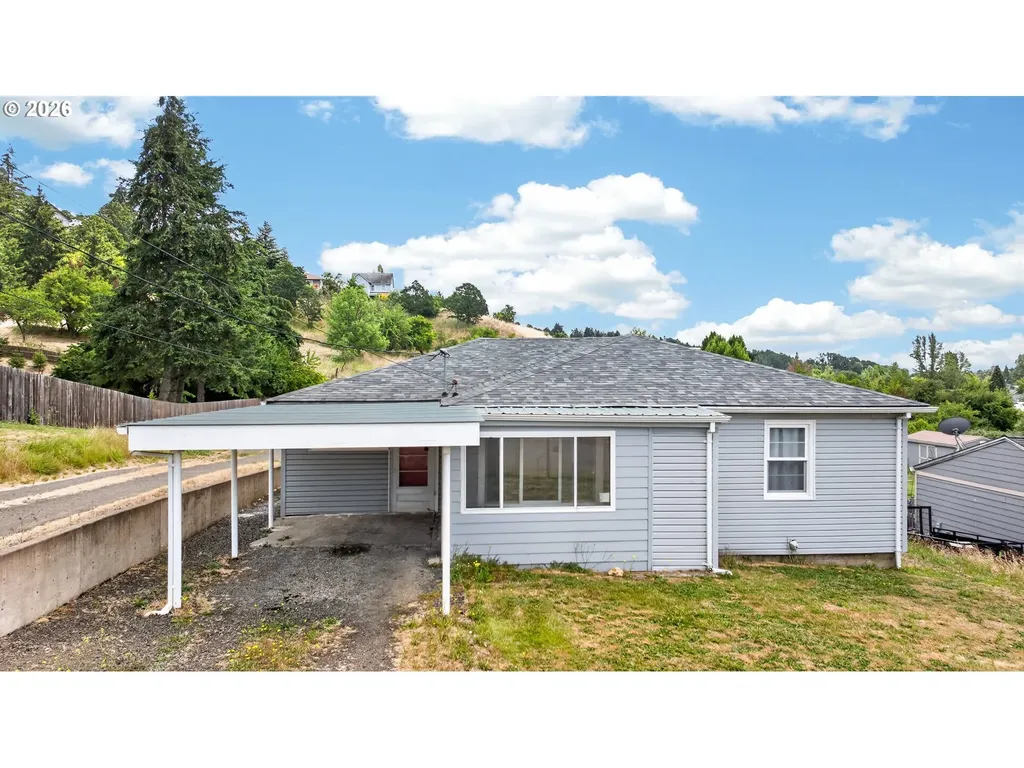 615 NE Hill Street Sheridan OR 97378