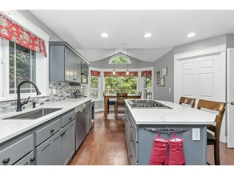 8358 SW 181st Avenue Beaverton OR 97007