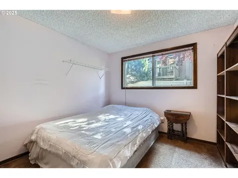 4517 NE 44th Street Vancouver WA 98661