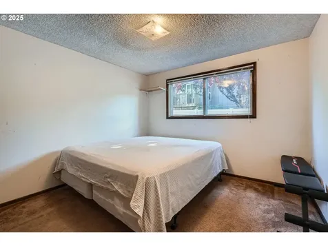 4517 NE 44th Street Vancouver WA 98661