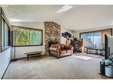 4517 NE 44th Street Vancouver WA 98661