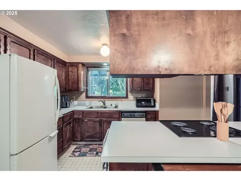 4517 NE 44th Street Vancouver WA 98661