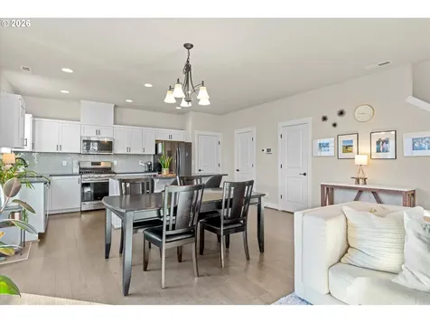 16804 SW Lemongrass Lane Beaverton OR 97007