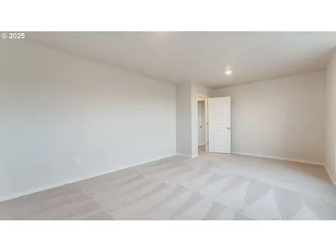 4953 Marr Avenue NE Salem OR 97301