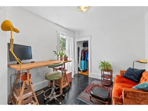 3815 SE 64th Avenue Portland OR 97206