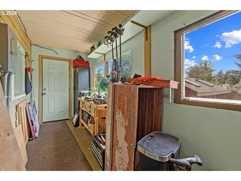 3815 SE 64th Avenue Portland OR 97206
