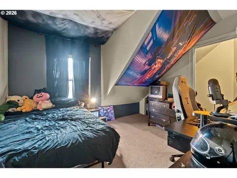 3815 SE 64th Avenue Portland OR 97206