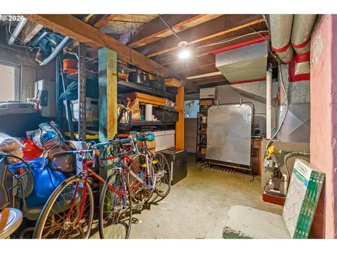 3815 SE 64th Avenue Portland OR 97206