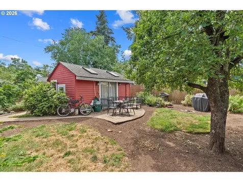 3815 SE 64th Avenue Portland OR 97206