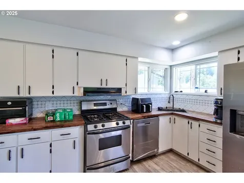 27038 Old Rainier Road Rainier OR 97048