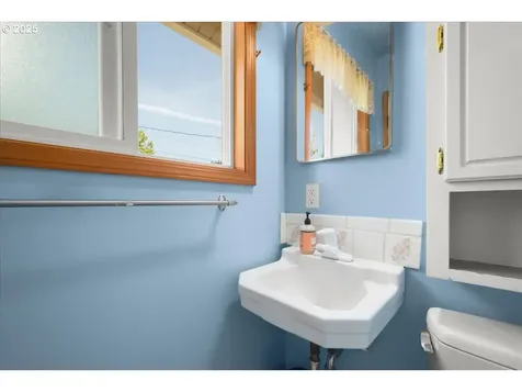 113 N Nashville Way Vancouver WA 98664