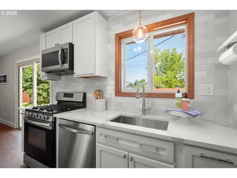 113 N Nashville Way Vancouver WA 98664